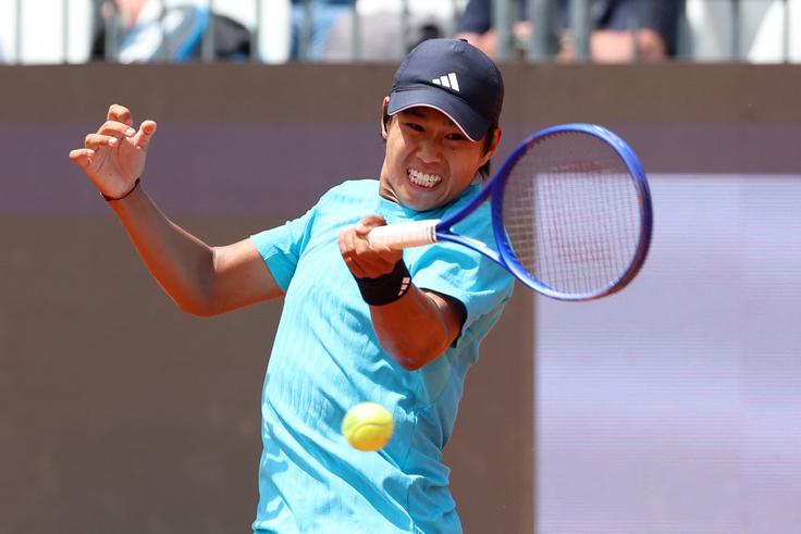 Learner Tien je zmagovalec teniškega turnirja ATP 250 v Ženevi.  | Foto: Reuters