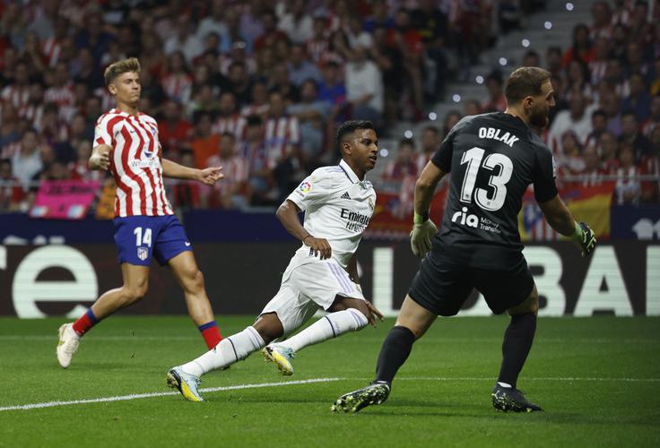 Oblakovo mrežo je naprej zatresel Rodrygo ... | Foto: Reuters