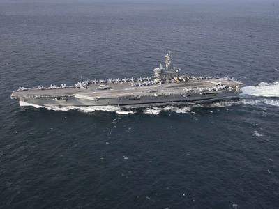 IRGC: Zadeli smo ameriško letalonosilko USS Abraham Lincoln