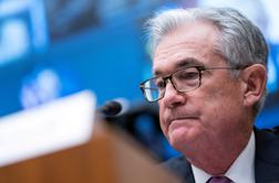 Powell namiguje na dodatna zvišanja obrestnih mer v ZDA