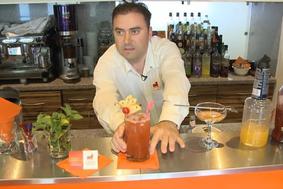 Zmešajte koktajl kot najboljši slovenski barman (video)