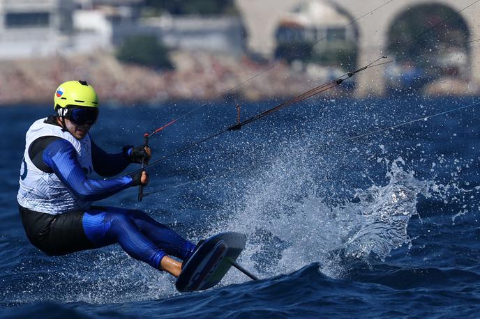 Toni Vodišek, Pariz 2024 | Toni Vodišek je po drugem tekmovalnem dnevu na OI zdrsnil na drugo mesto, a ima enako število točk kot vodilni Singapurec. | Foto Reuters