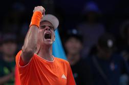 Španski najstnik do prvenca, presenečenje v Charlestonu