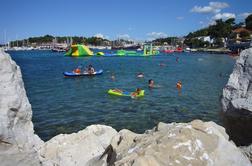 Analiza, ki boli: za enak dopust v Italiji 738,72 evra, na Hrvaškem 1.402,58 evra