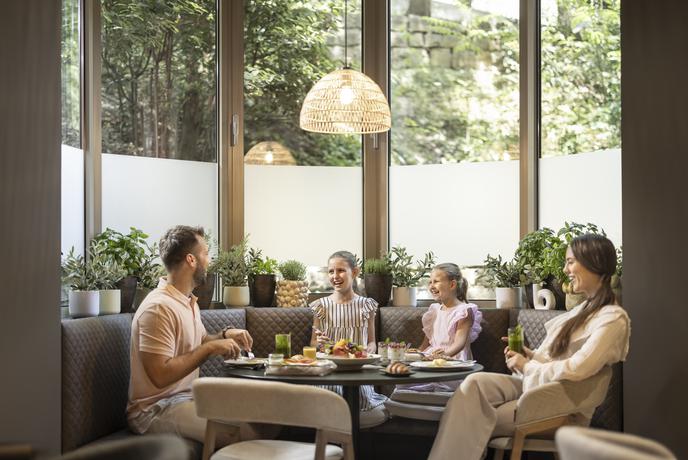 Remisens Hotel Lucija v Portorožu po prenovi ponuja štirizvezdični oddih ob morju