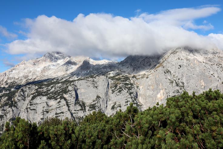 Z vrha proti Triglavu | Foto: Matej Podgoršek