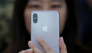 Apple napoveduje: na iPhone bo treba čakati dlje