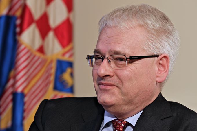 "Sporazum o arbitraži je bil od začetka nepravičen in je rezultat izsiljevanja slovenske strani," meni nekdanji hrvaški predsednik Ivo Josipović. | Foto: Tina Deu
