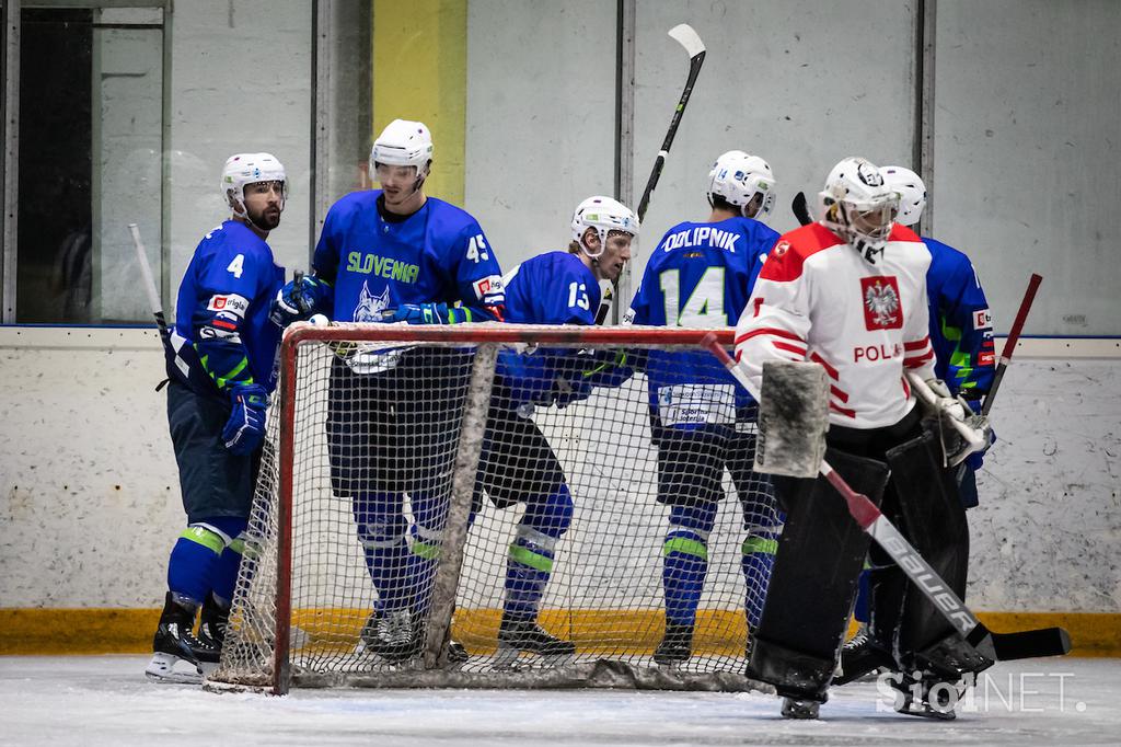 slovenska hokejska reprezentanca : Poljska, Ledna dvorana Tabor, Maribor