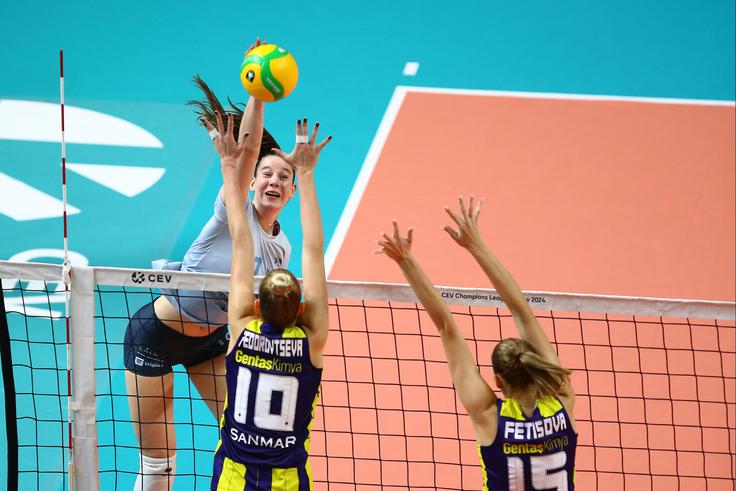 Fenerbahče : Calcit Volley | Foto: CEV