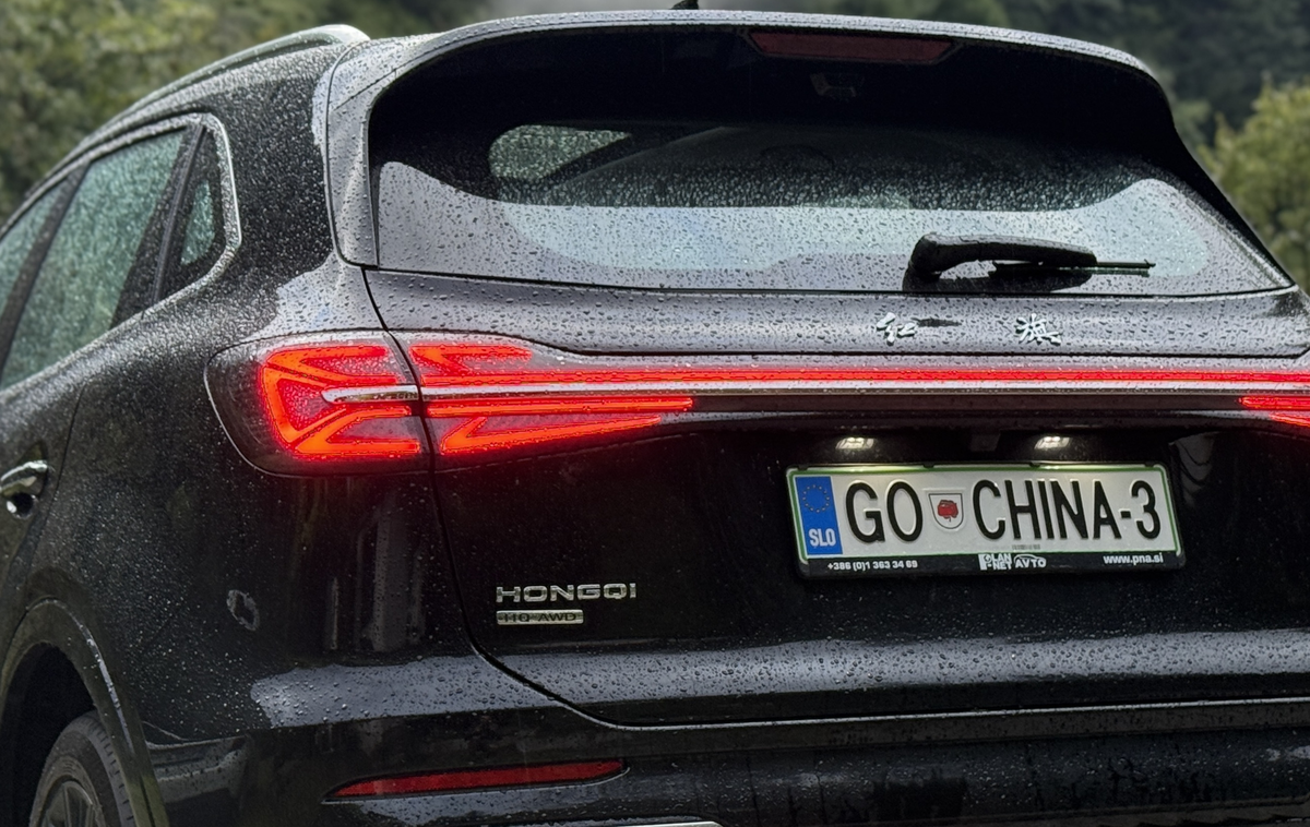 Hongqi | Foto Gregor Pavšič