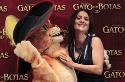 Salma Hayek bo postala francoska vitezinja