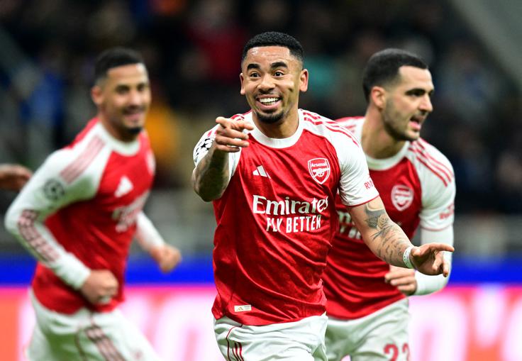 Gabriel Jesus je v prvem polčasu zabil dva gola za Arsenal. | Foto: Reuters