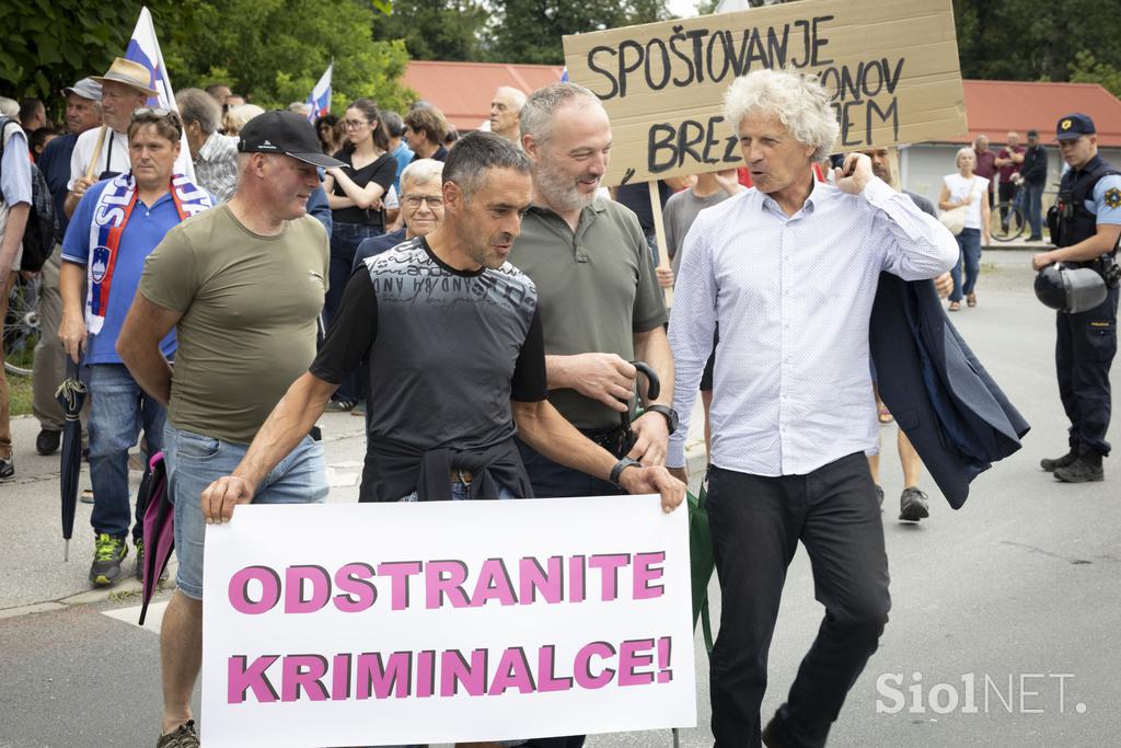 Shod proti romskemu nasilju.