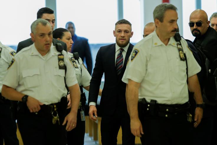 McGregor si je oddahnil in jo odnesel brez zaporne kazni. | Foto: Reuters
