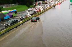 Beograd zajelo močno neurje