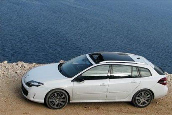 Renault laguna grandtour 2,0 dCi - oprema