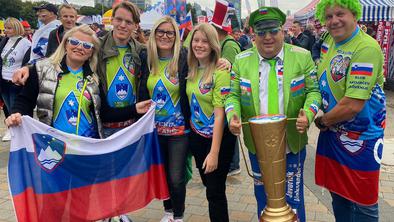 Najbolj znan slovenski navijač že ima pokal, Slovenci ogrevajo glasilke #foto #video