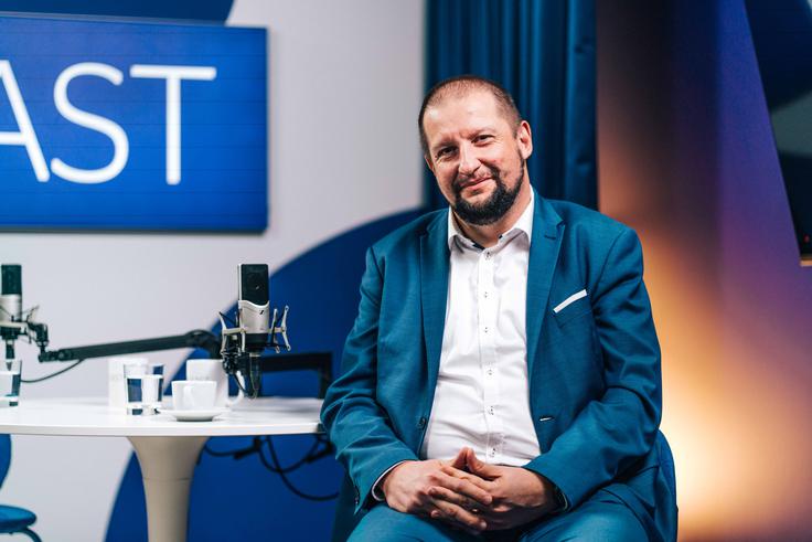 V Spotkastu nam je dr. Uroš Svete povedal tudi to, da bomo dobili enotno platformo za prijavljanje kibernetskih incidentov. | Foto: Jan Lukanović