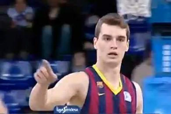 Nadarjeni hrvaški košarkar rekordno v dresu Barcelone (video)