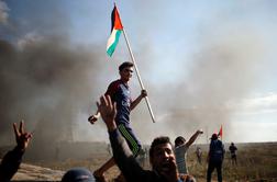 Izraelska tankovska raketa zahtevala žrtve med Palestinci