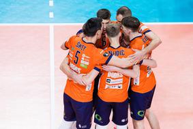 V ACH Volleyju iranski korektor Golzadeh in podajalec Kožar