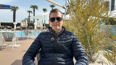 Rekli so, da iz njega ne bo nič. Danes pa ta znani Slovenec služi več kot sto tisoč evrov na mesec.