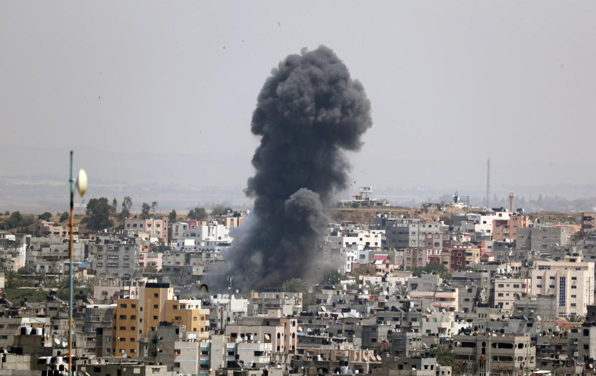 Palestina, Izrael | Posledice današnjega izraelskega zračnega napada v Gazi. | Foto Reuters