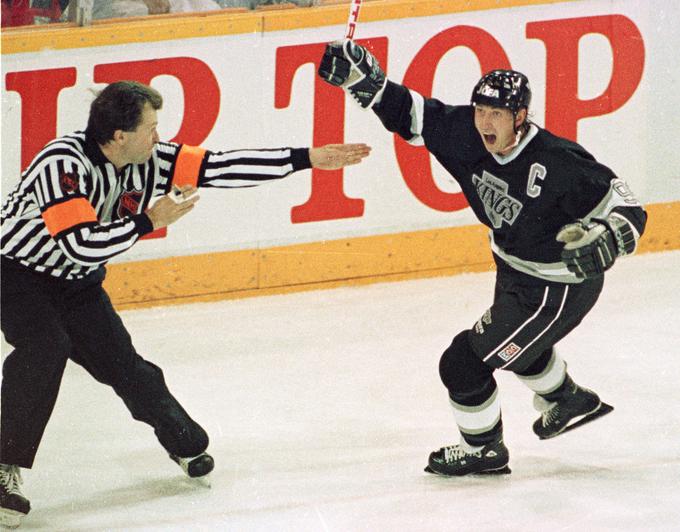 Wayne Gretzky je bil leta 1993 zadnji centralni napadalec LA Kings, ki se je lahko pohvalil s toliko točkami, kot jih je v tej sezoni dosegel Kopitar. | Foto: Reuters