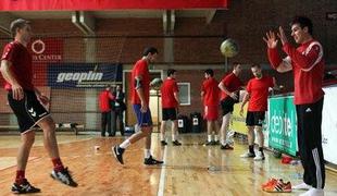 Slovan znova strah 'velikanov'? (video)