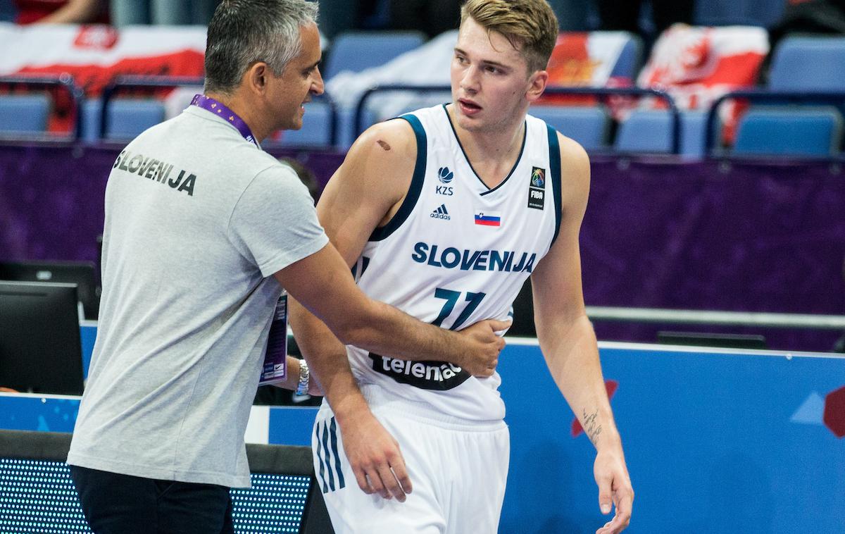 Luka Dončić in Igor Kokoškov | Foto Vid Ponikvar