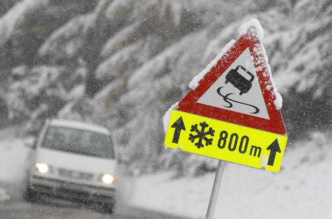 zima promet Avstrija sneg cesta | Foto: Reuters