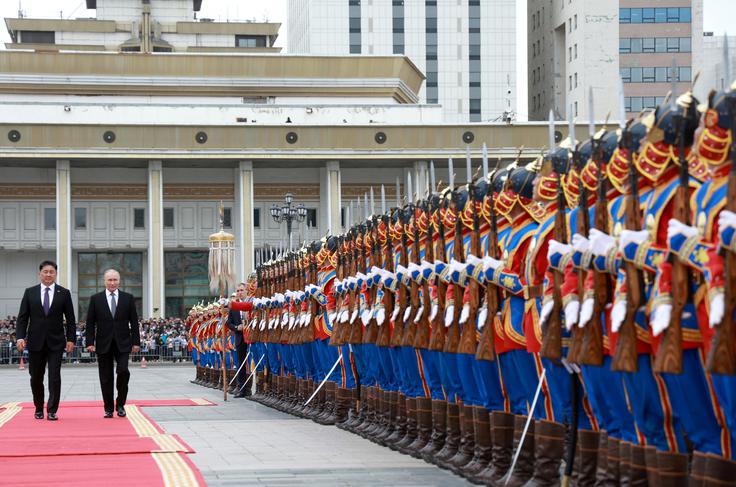 Vladimir Putin, obisk, Mongolija, predsednik Ukhnaa Khurelsukho | Foto: Reuters
