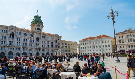 V Trstu bodo prepovedali prodajo alkoholnih pijač v večernih urah