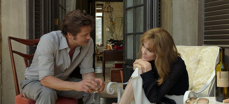 Brad in Angelina sta upodobila par, ki skuša rešiti krizo v zakonu. | Foto: IMDb
