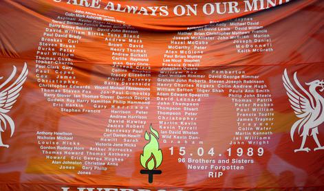 Mesto Liverpool obeležilo obletnico tragedije na Hillsbroughu