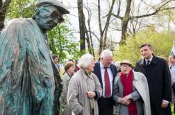 V Tivoliju odkrili spomenik Borisu Pahorju #foto