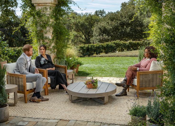 Z intervjujem naj bi televizija CBS skupaj z Oprah Winfrey zaslužila okrog šest milijonov evrov, Meghan Markle je zatrdila, da ni dobila niti dolarja. S Harryjem sta le želela povedati svojo zgodbo. | Foto: Reuters