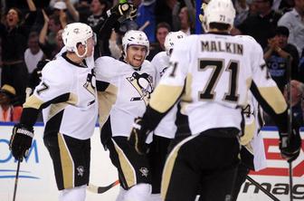 Crosby in Niskanen junaka Pingvinov, Montrealu in Torontu kanadska obračuna
