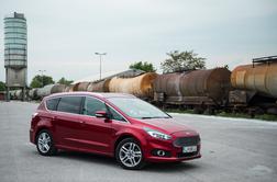 Ford S-max – ko mora družina kamorkoli zares hitro