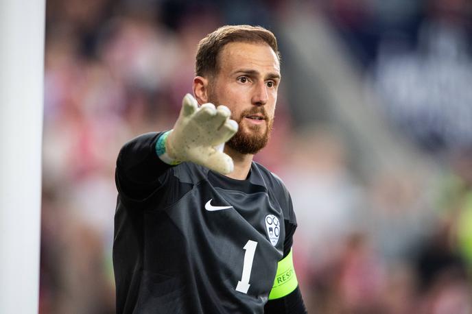 Norveška Slovenija Oblak | Jan Oblak podobno kot njegovi soigralci v reprezentanci ni s Slovenijo še nikoli izkusil sladkosti zmage na skandinavskih tleh. Najbližje je bil leta 2022, ko je remiziral s Švedsko (1:1), nazadnje pa je lani v Oslu doživel prepričljiv poraz (0:3). | Foto Reuters