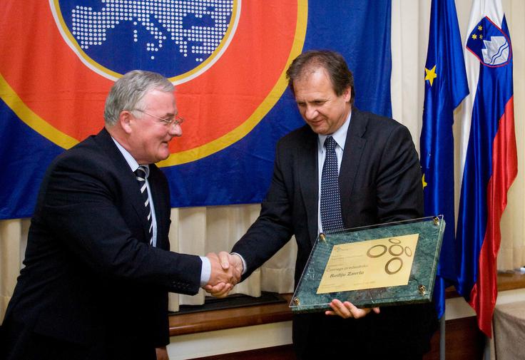 Njegova "šefa" na Nogometni zvezi Slovenije sta bila tako Rudi Zavrl kot Ivan Simič. | Foto: Vid Ponikvar