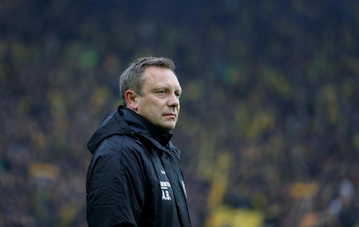 Andre Breitenreiter | Poraz v Dortmundu z 1:5 je sodu izbil dno. Andre Breitenreiter ni več trener Hannovra. | Foto Reuters