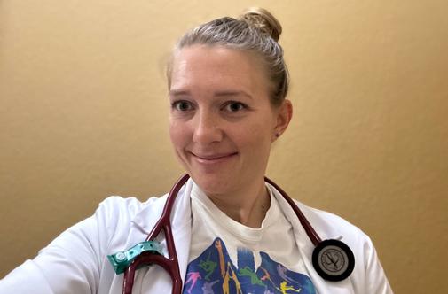 Pljučna hipertenzija − občutek, kot bi dihali po slamici