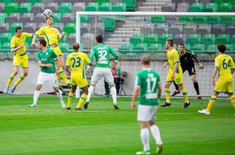 V Stožicah gledalci niso videli golov