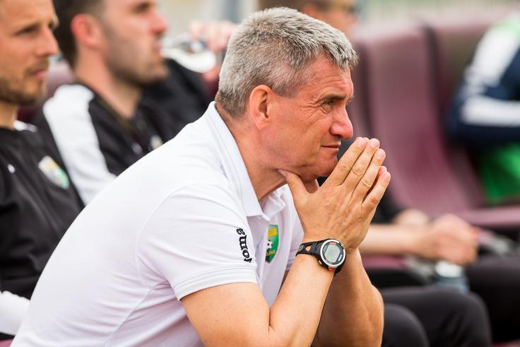 Marijan Pušnik je v tej sezoni izgubil obe tekmi proti Mariboru s skupno gol razliko 0:8. | Foto: Žiga Zupan/Sportida