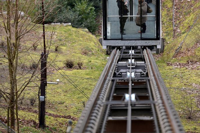 Ljubljanska vzpenjača | Ljubljanski grad je letos do danes obiskalo več kot 807 tisoč obiskovalcev. | Foto STA
