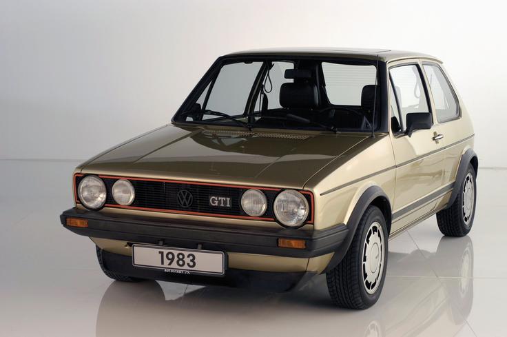 Volkswagen golf GTI prve generacije, izdelali so jih kar 462 tisoč. | Foto: Volkswagen