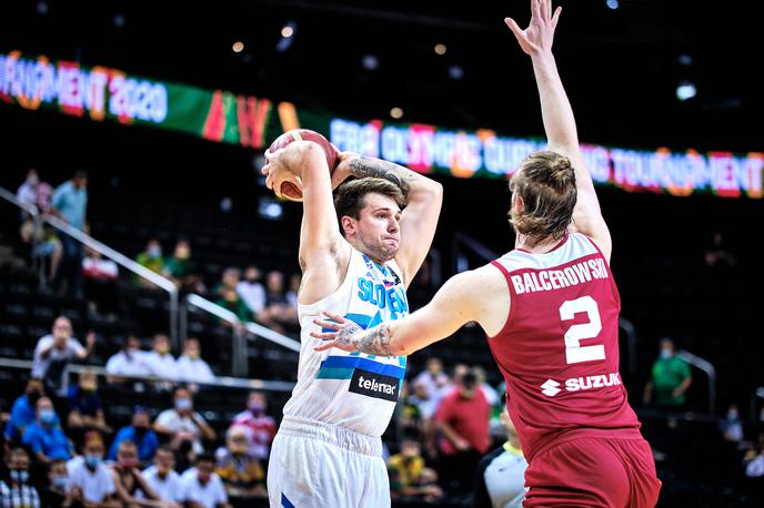 Luka Dončić | Luka Dončić je bil razpoložen proti Poljski, ki ni našla prave obrambe zanj. | Foto Hendrik Osula/FIBA