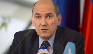 Janez Janša: Zaskrbljeni smo, ker se koalicija ukvarja sama s sabo